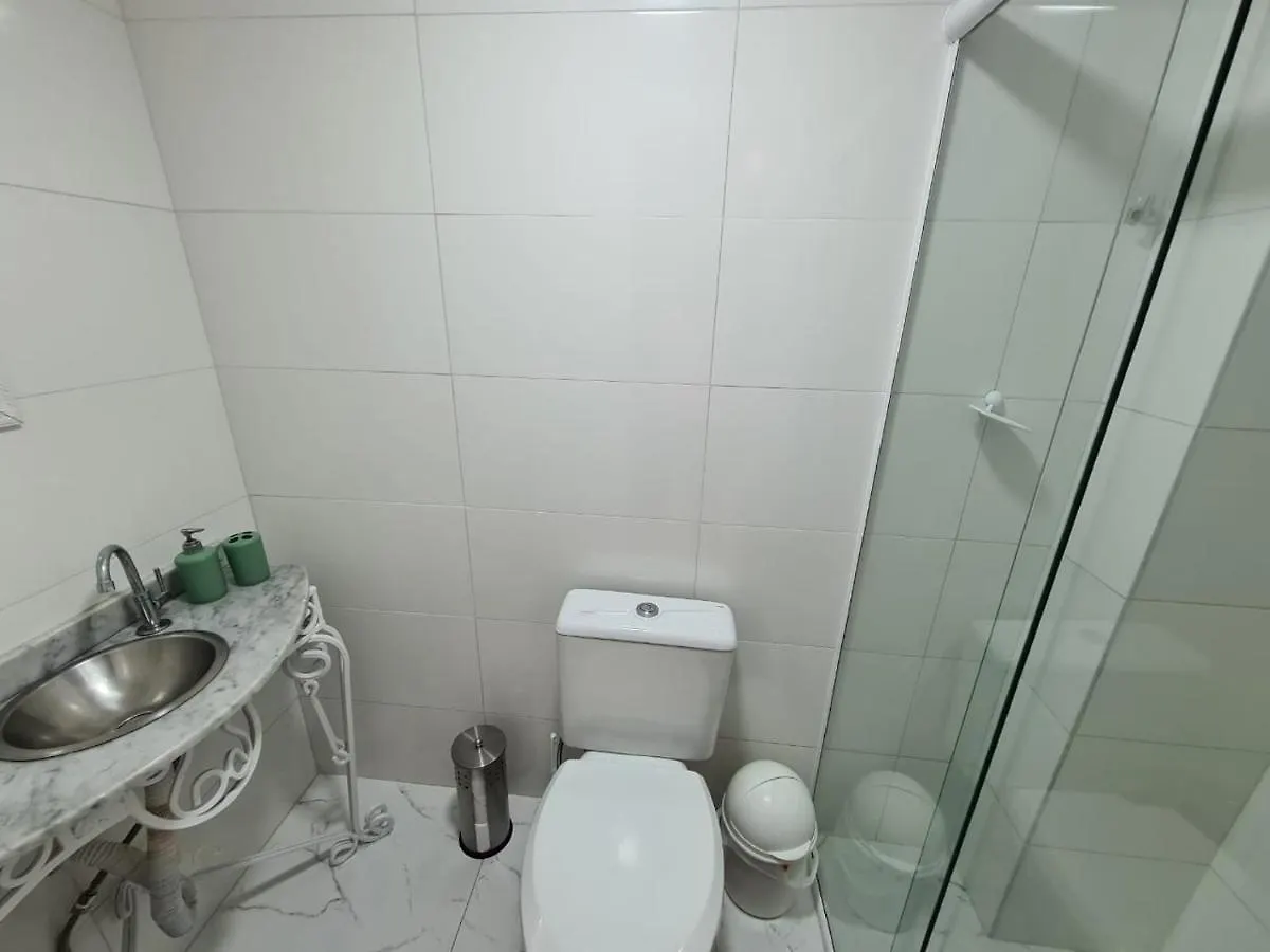 Apartamento na Av Atlantica com Ar Condicionado Balneário Camboriú 0*,  Brasil